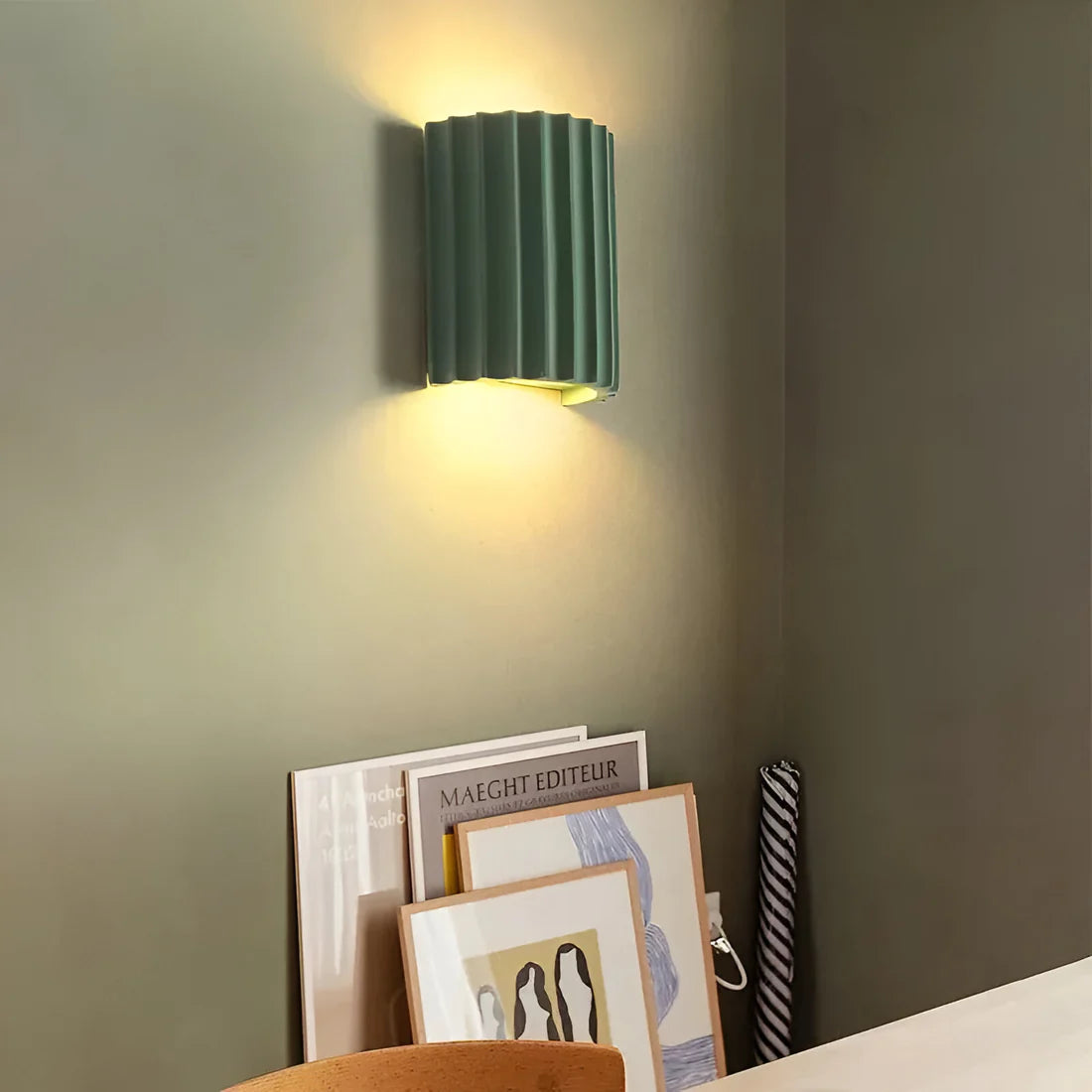 Moderne Wandlamp met Handgemaakt Resin Design