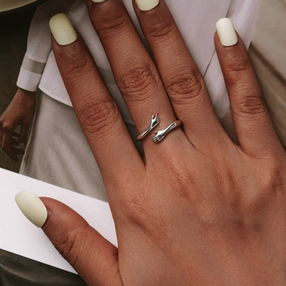 Dames Ring Verstelbaar Zilver Knuffel Design Sieraad