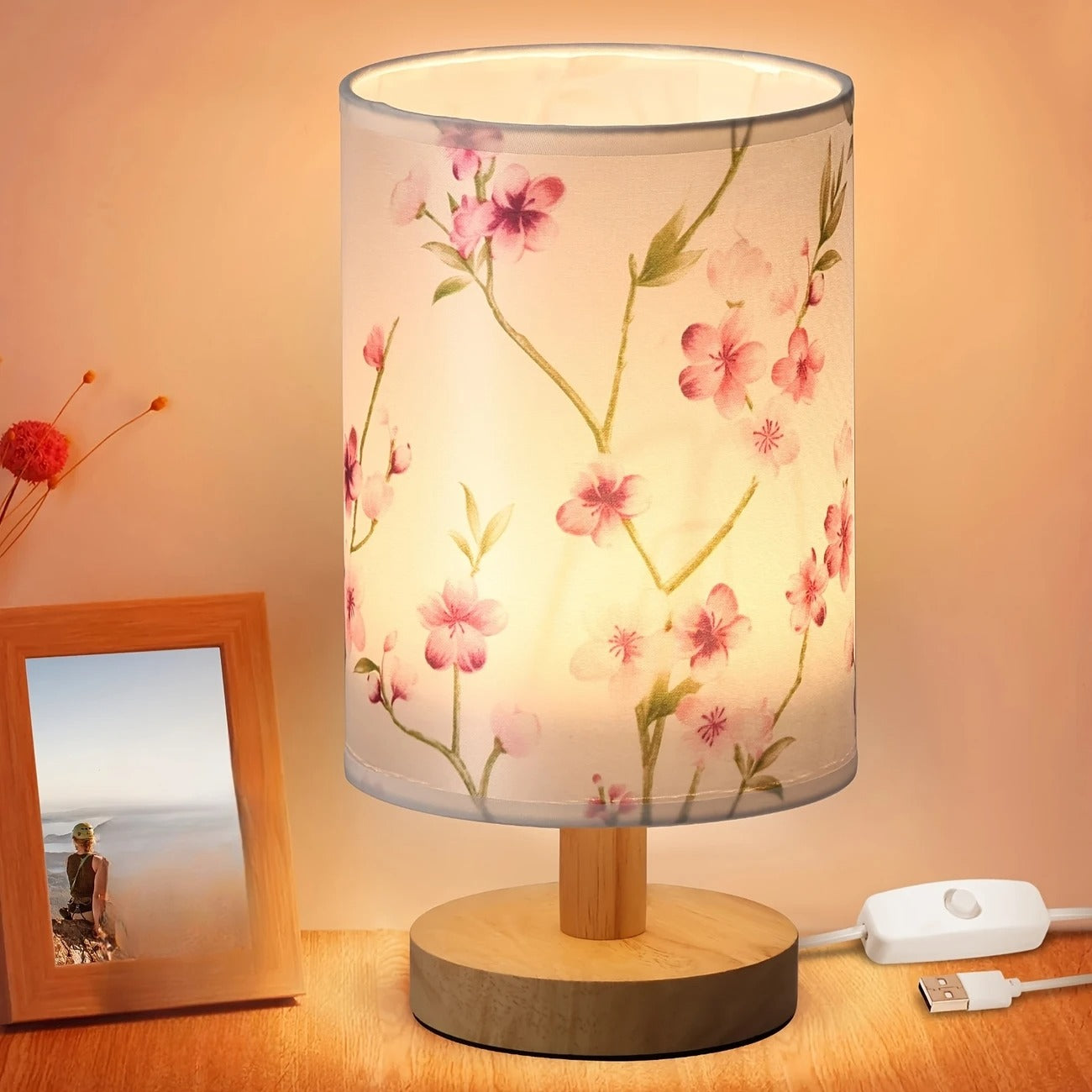 Moderne USB-Houten Lamp Geïnspireerd door Oost-Aziatische Esthetiek