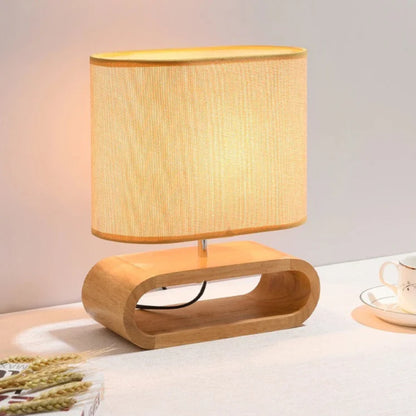 Scandinavisch Tafellamp  met Houten Basis en Stoffen Kap