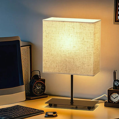 Retro Charme Tafellamp met Stoffen Kap