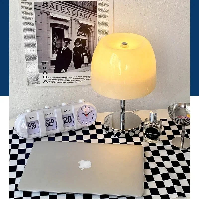 Glazen Paddenstoel Tafellamp met Warm LED Licht