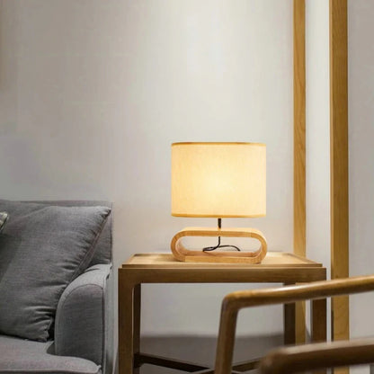 Scandinavisch Tafellamp  met Houten Basis en Stoffen Kap