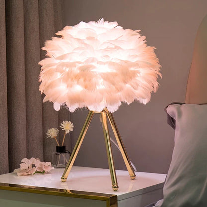 Luxe Veer Tafellamp met Sfeervolle Gloed
